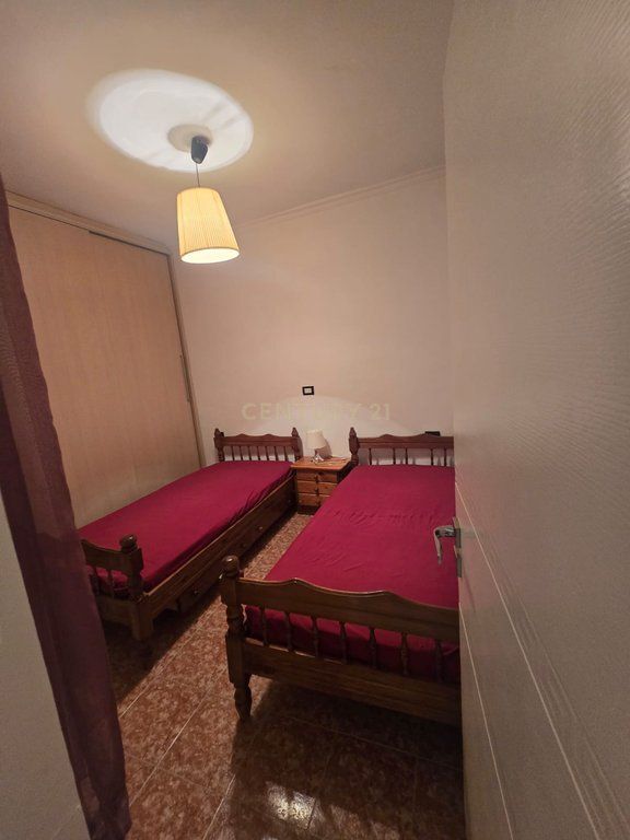 APARTAMENT NË SHITJE – MUNDËSI IDEALE PËR BANIM DHE BIZNES