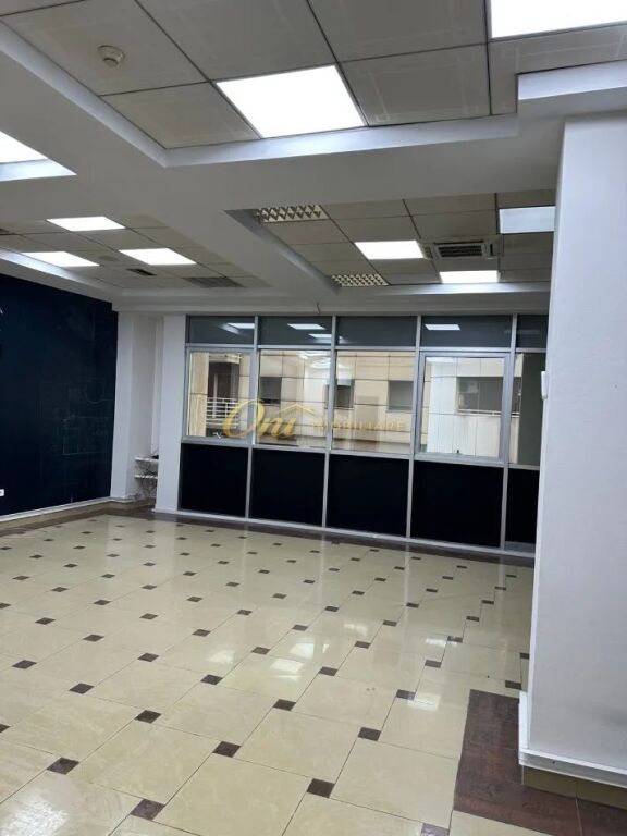 BARRICADES STREET OFFICE SPACE FOR RENT