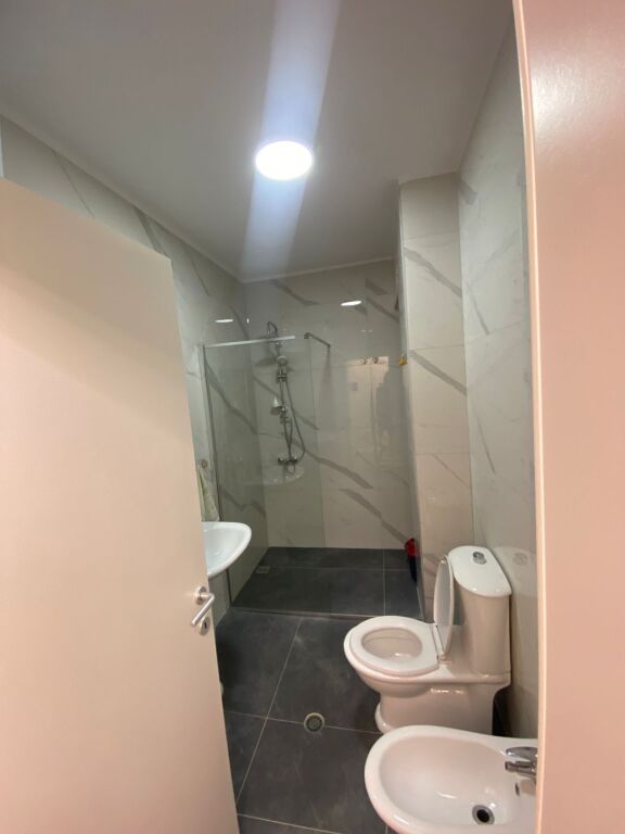 Qera | Apartament 1 + 1 | Stacioni i Trenit | 700 €/muaj