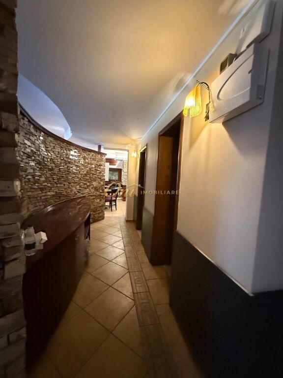 BRRYLI AFFITTA RISTORANTE 400M2