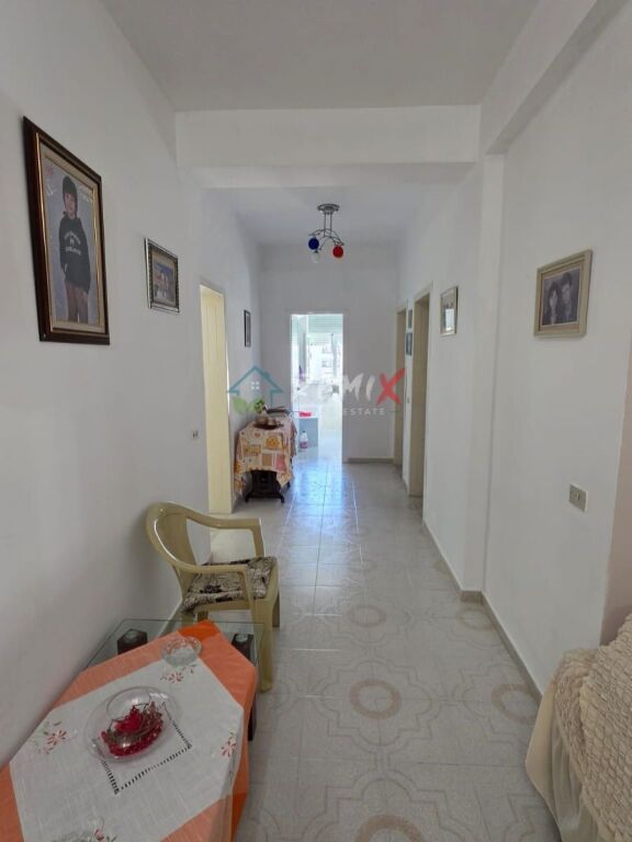 SHITET APARTAMENT 3+1 ME GARAZH – PRANË ISH-FABRIKËS SË BUKËS, DURRËS