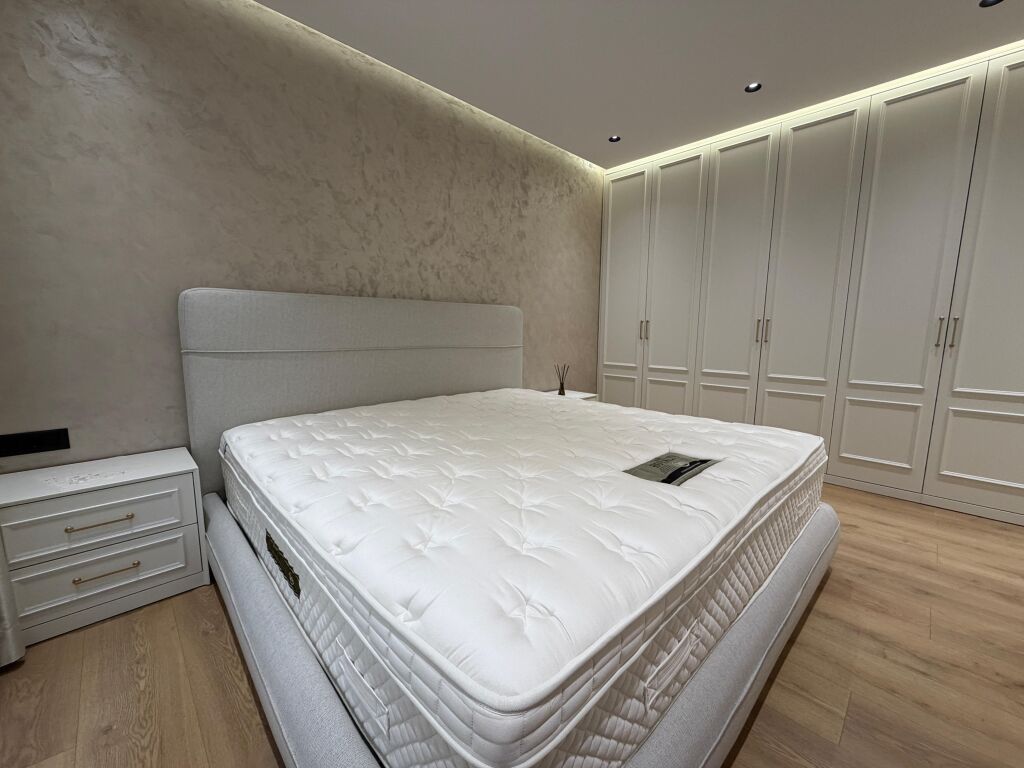Apart 2+1+Park 150'000 leke me qira te Rr Bogdaneve