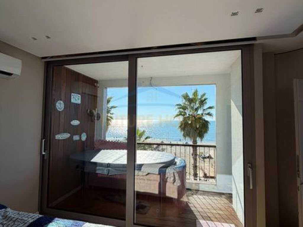 Jepet me qira apartament modern, Shkembi i kavajes