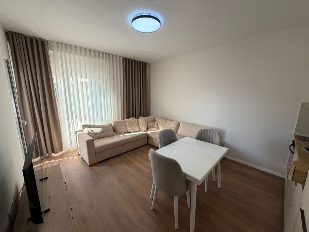 🏡 **APARTMENT 1+1 FOR RENT – ZOGU I ZI**
