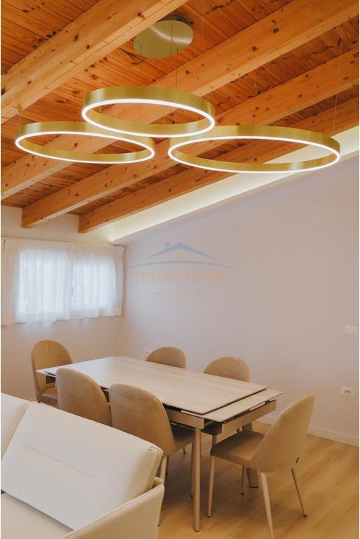 Shitet,Apartament 2+1+2,Sheshi Willson , Tirane