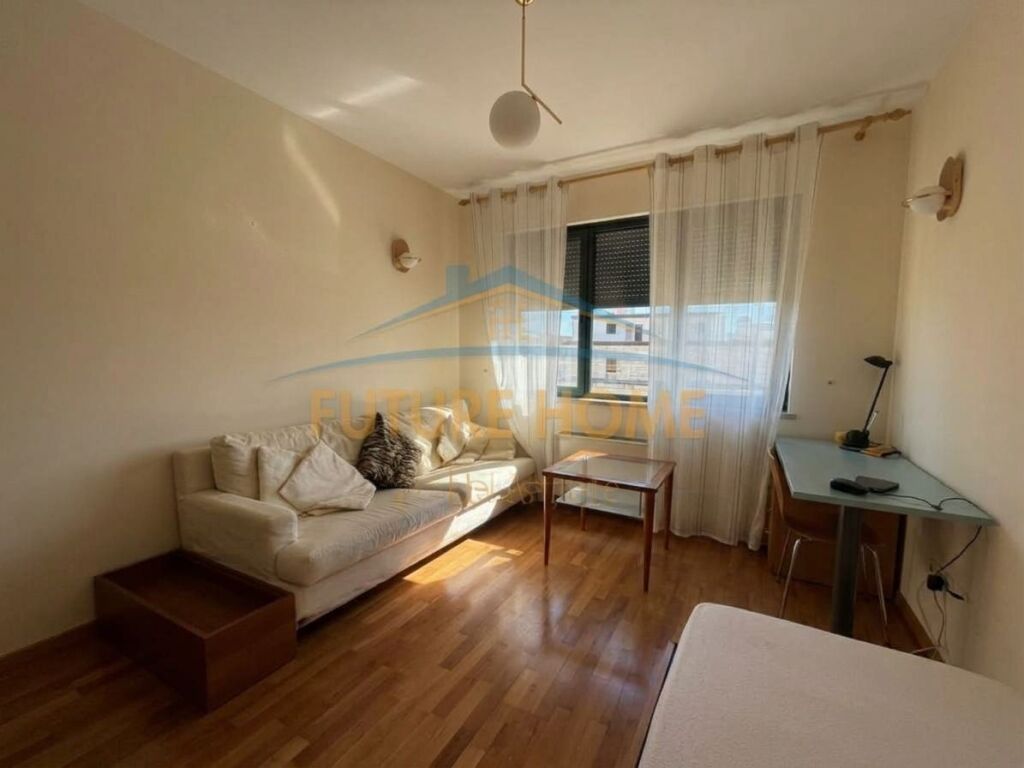 Affitto, Appartamento 2+1, Blloku, Tirana
