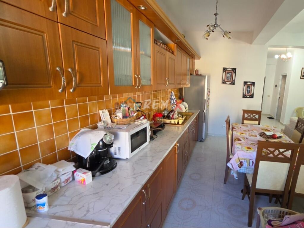 SHITET APARTAMENT 3+1 ME GARAZH – PRANË ISH-FABRIKËS SË BUKËS, DURRËS
