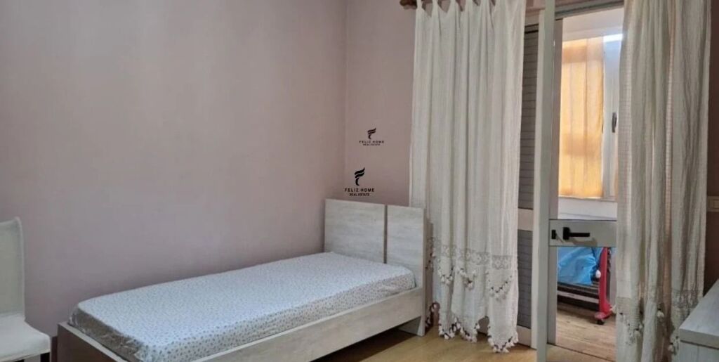 APARTAMENT ME QERA 2+1 RRUGA E DURRESIT 60.000 LEKE FH-98208