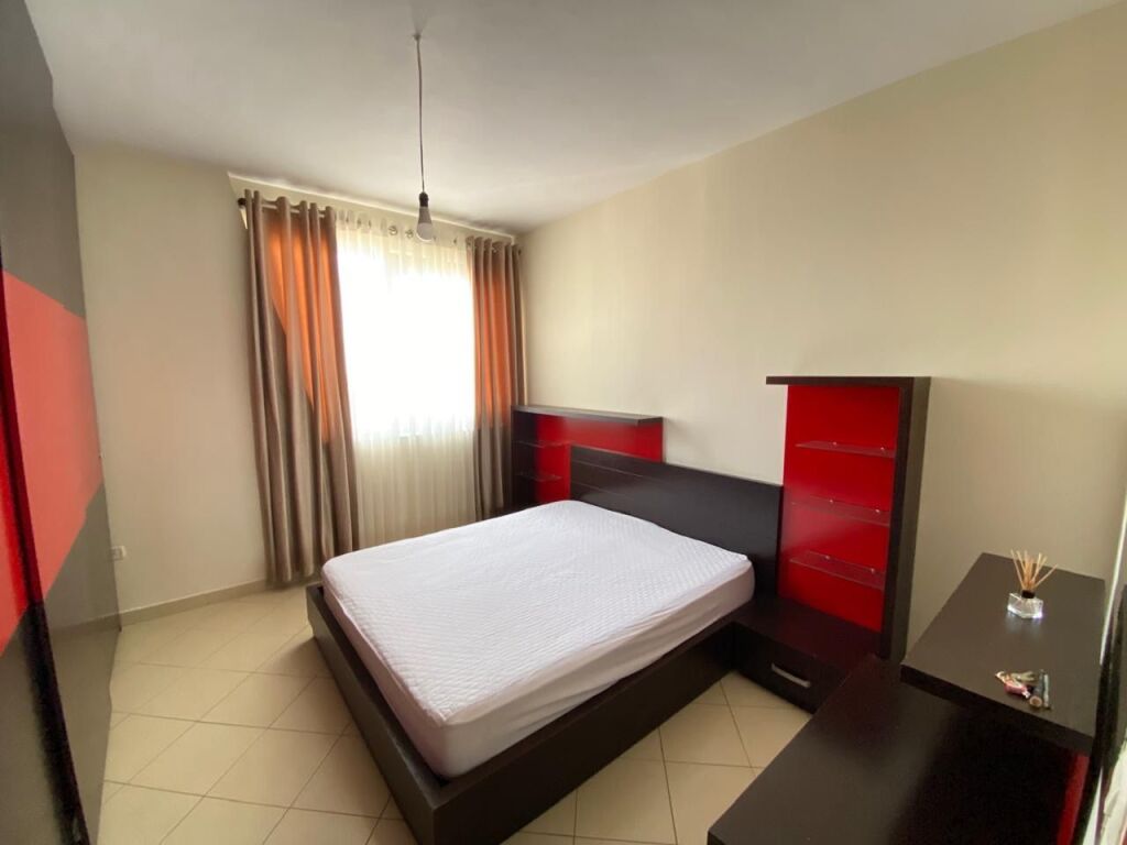 Qera apartament 1+1 Condor Center