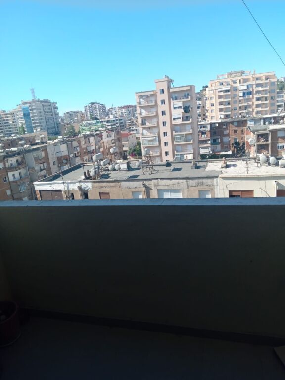Apartament 2+1 me qera