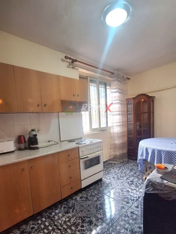 FOR SALE 1+1 APARTMENT ADAPTED TO 2+1 – NEAR THE SCHOOL “MIHAL GRAMENO”, TIRANA