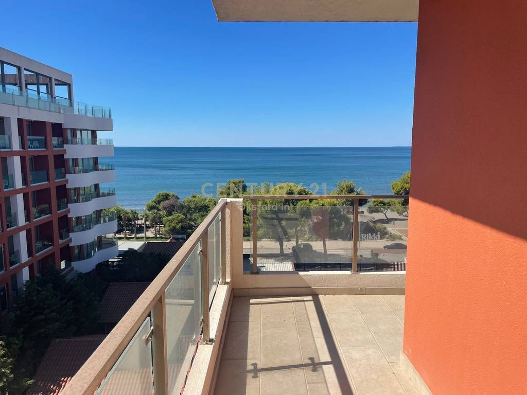 Apartment 2+1+2 with Sea View for Sale in Shengjin