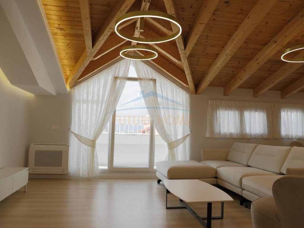 Shitet,Apartament 2+1+2,Sheshi Willson , Tirane