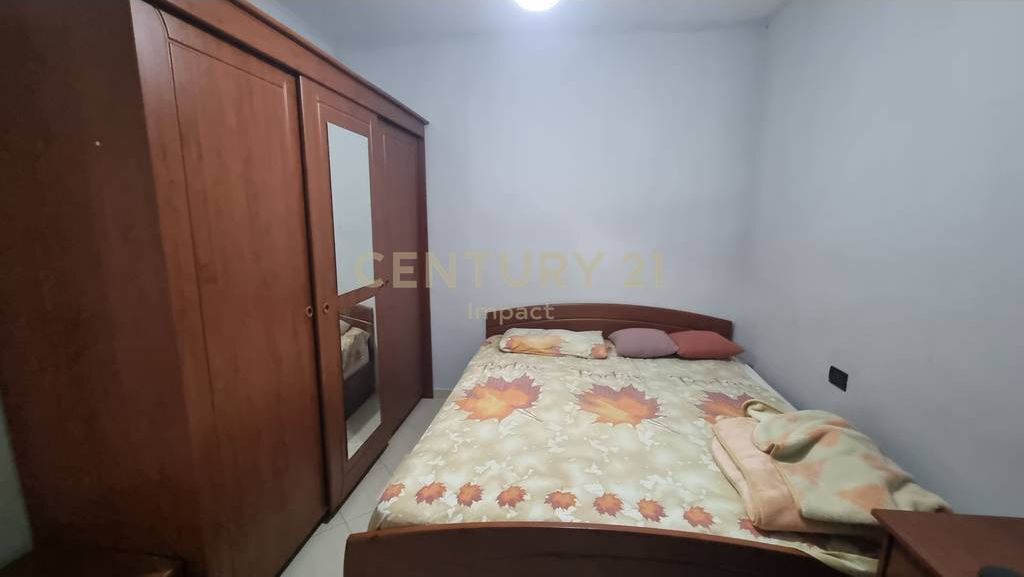 Apartament 1+1 Për Shitje në Yzberish, Tiranë!