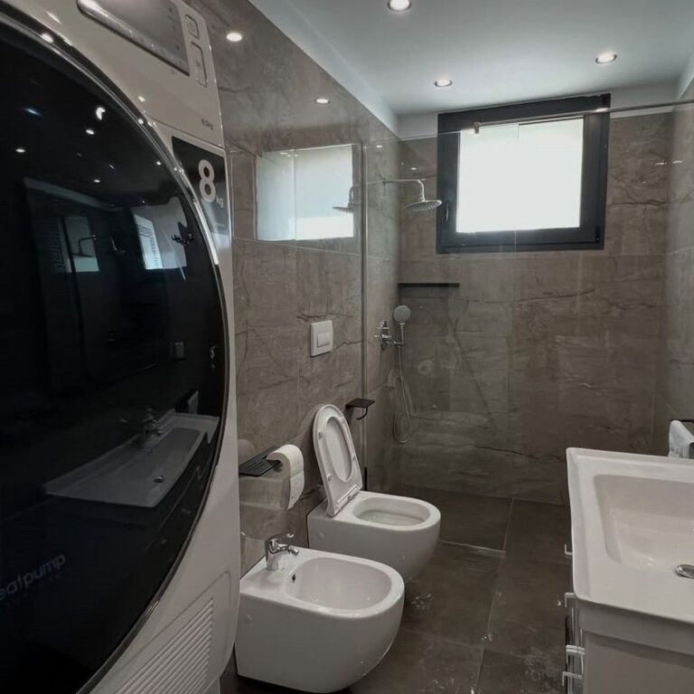 🏡 JEPET ME QIRA APARTAMENT 2+1 ME KOPSHT | PRANË TEG 🌿