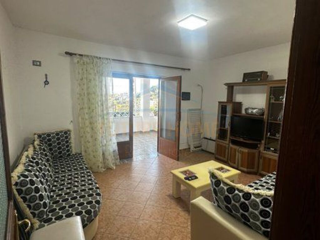 -Affitto, Appartamento 2+1, Villa Zogut, Durres