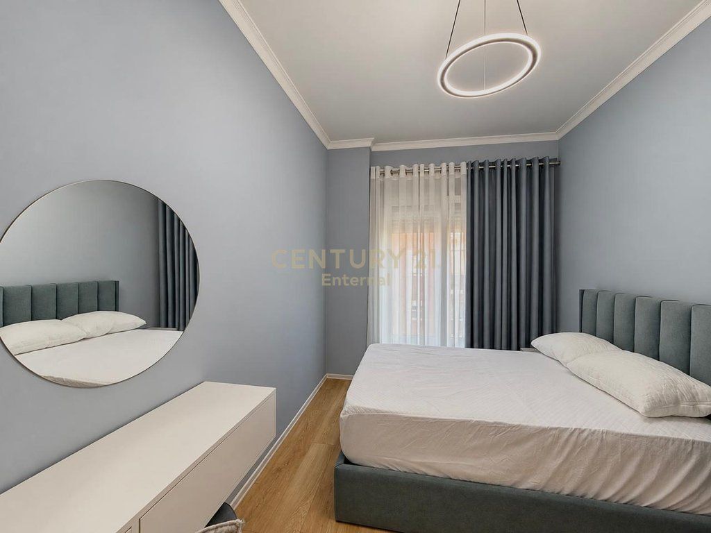 APARTAMENT 3+1+2+ POST PARKIMI ME QIRA – RRUGA E KOSOVARËVE, TIRANË