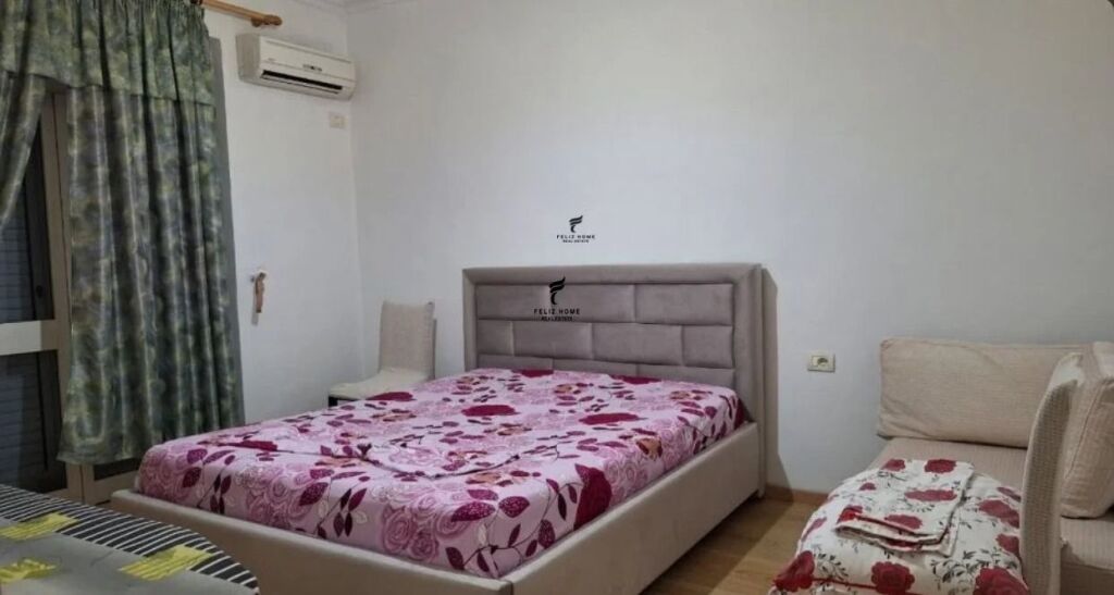 APARTAMENT ME QERA 2+1 RRUGA E DURRESIT 60.000 LEKE FH-98208