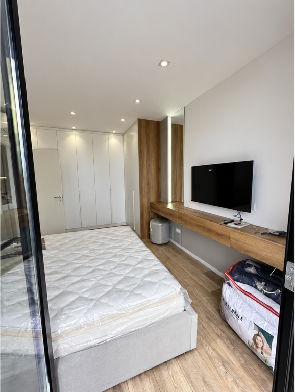 For sale, Apartment 1+1+Parking Space, Red School, Tirana.