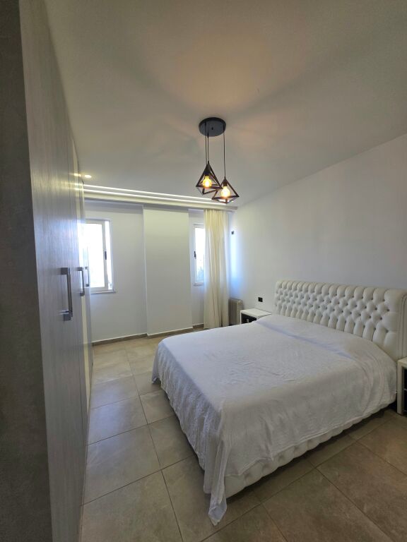 1+1, te urban gate astir, 550 mije leke