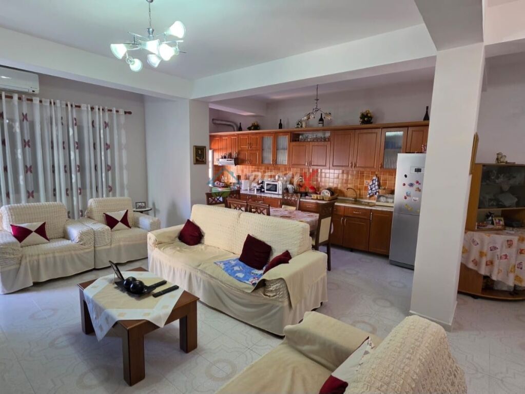 SHITET APARTAMENT 3+1 ME GARAZH – PRANË ISH-FABRIKËS SË BUKËS, DURRËS