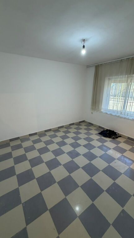 BUSINESS PREMISES FOR SALE FORMER MILITARY BRANCH, DURRES