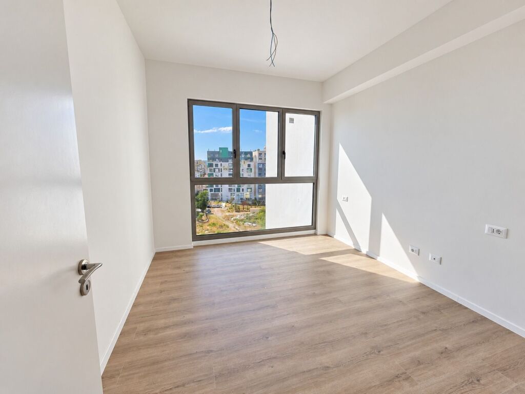 Apartment 2+1+2 for sale at Bulevardi i Ri