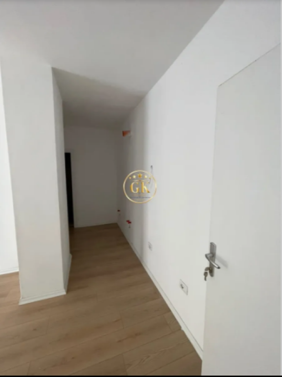 SHITET APARTAMENT 1+1 ME BALLKON – DURRËS PLAZH, PRANË FLORIDA