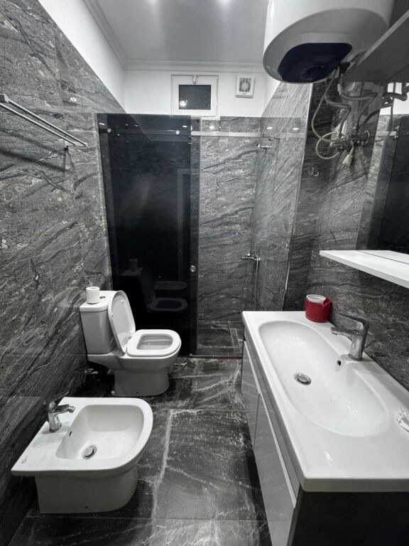 Apartament 2+1+2 me Qira + Post Parkimi – Selitë e Vogël (Pranë Xhamisë) !