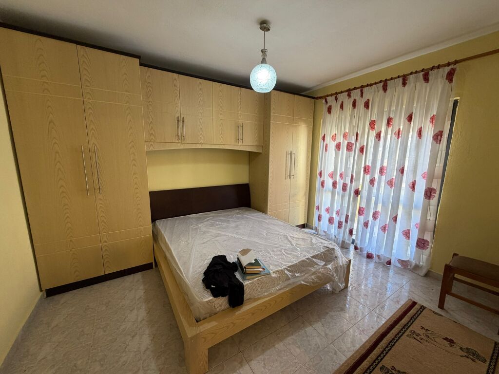 Apartament me qera 2+1+2 Pallati me Shigjeta
