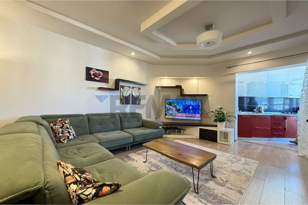 Apartament 2+1 per shitje tek Rruga Bilal Golemi, Komuna e Parisit!