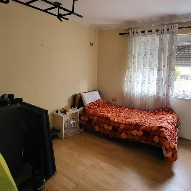 🏡 SHITET APARTAMENT 2+1 | PARKU I AUTOBUSËVE 🔑