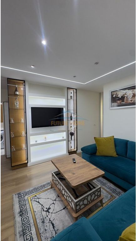 Qera,Apartament 2+1+Verandë,Fusha Aviacionit, Tiranë