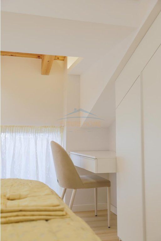 Shitet,Apartament 1+1,Sheshi Willson , Tirane