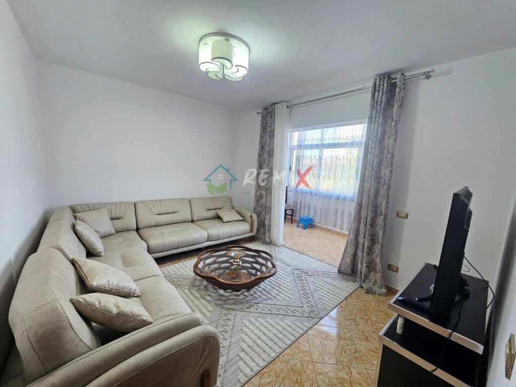 APARTAMENT 2+1 ME QIRA – STADIUMI, DURRËS