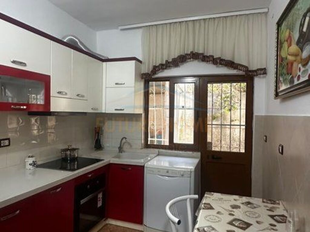 -Affitto, Appartamento 2+1, Villa Zogut, Durres