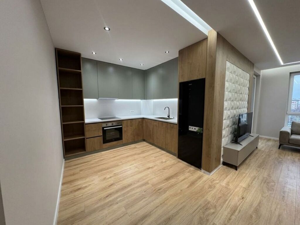 Shitet, Apartament 1+1, Bulevardi Migjeni, Yzberisht