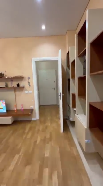 Apartament 2+1+2 per shitje Kodra e priftit prane unazes se Re