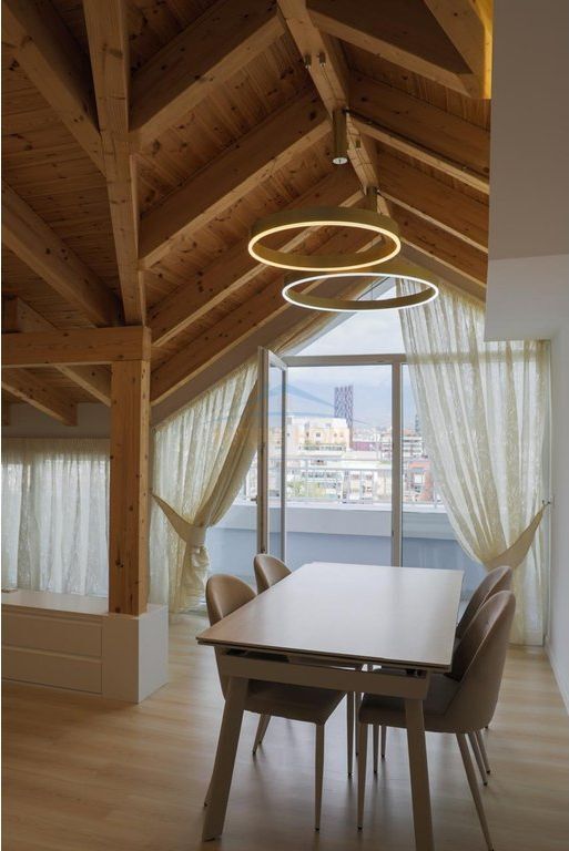 Shitet,Apartament 1+1,Sheshi Willson , Tirane
