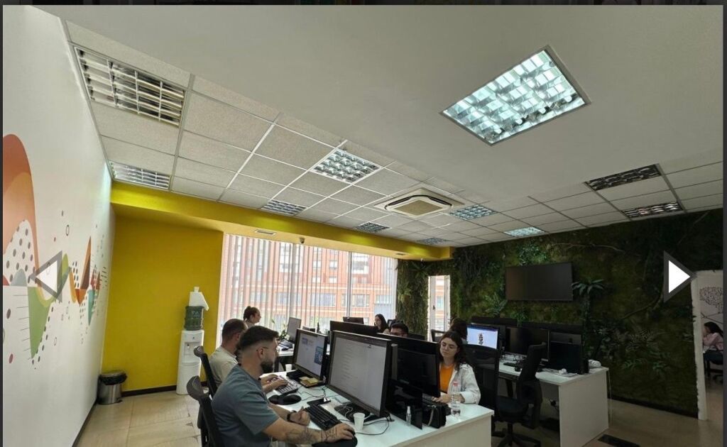 Office for rent at Hilton near Delijorgji
