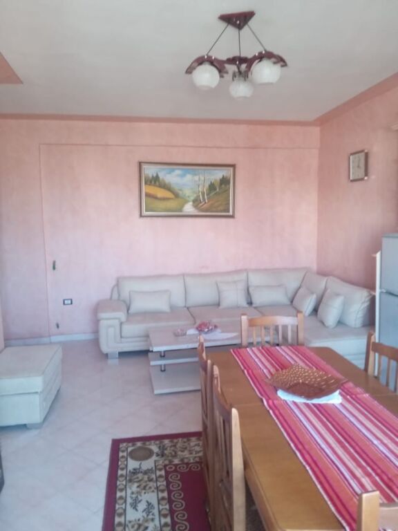 Apartament 2+1 me qera