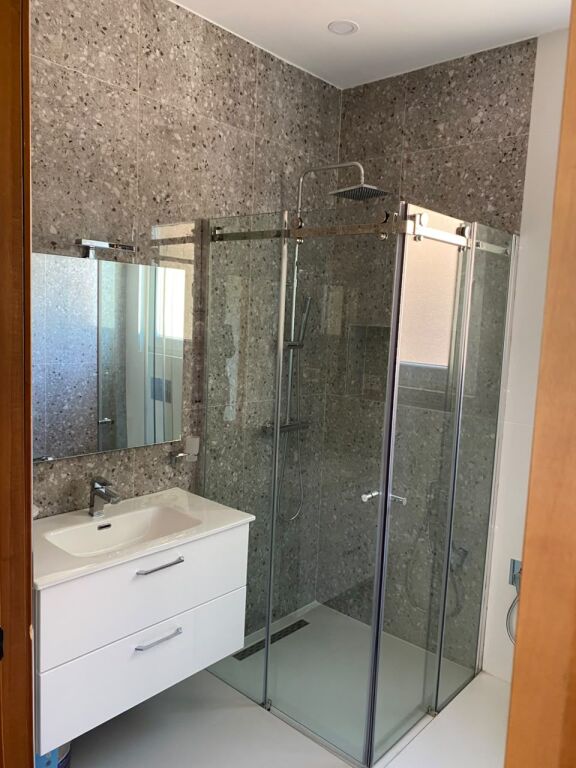 🏢 UFFICIO IN AFFITTO | BLLOK, TIRANA