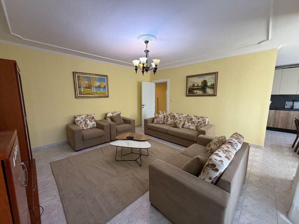 Apartament me qera 2+1+2 Pallati me Shigjeta