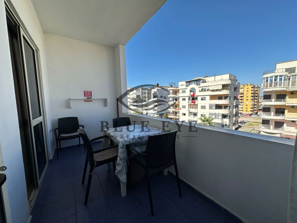 JEPET ME QIRA APARTAMENT 1+1 – PRANË HOTEL DYRRAH, PLAZH, DURRËS!