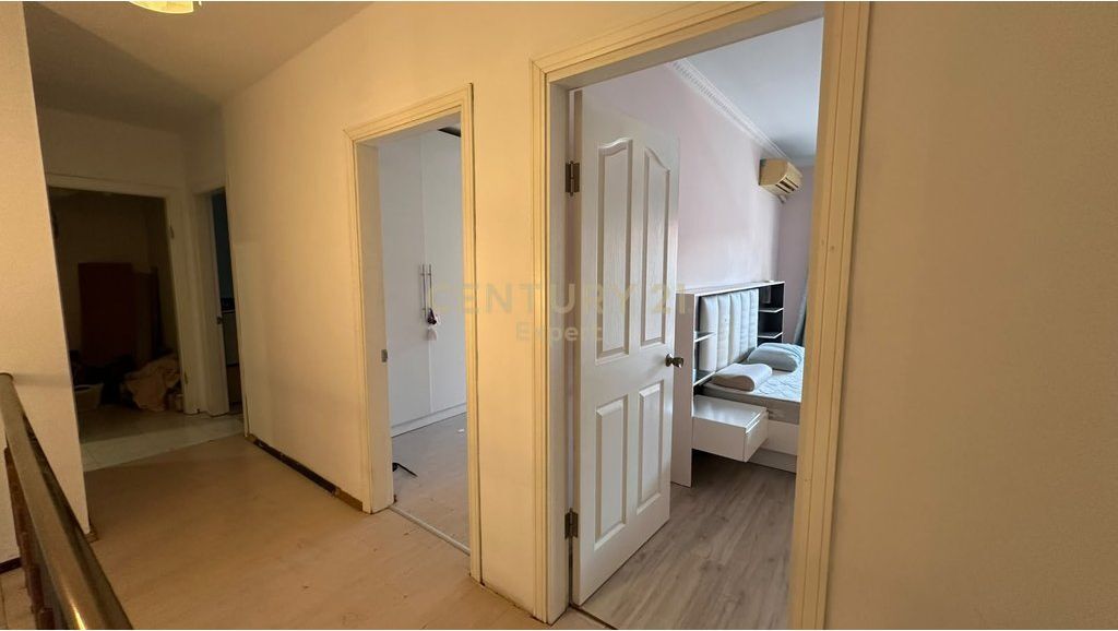 OCCASION – DUPLEX 4+1+3 FOR SALE IN LAPRAKË, TIRANA 270,000 €