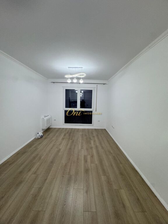PASKUQAN APARTAMENT PER QERA 3+1+2