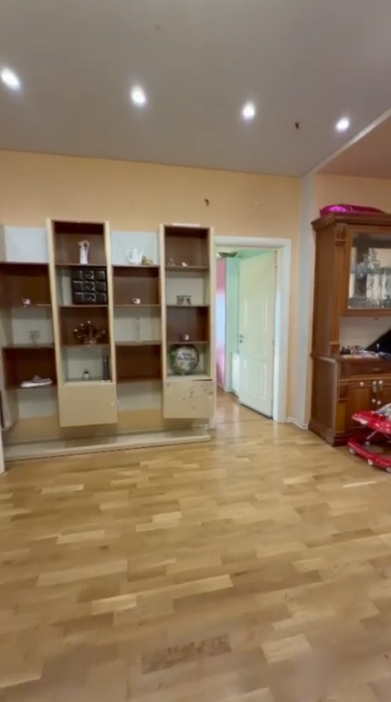 Apartament 2+1+2 per shitje Kodra e priftit prane unazes se Re