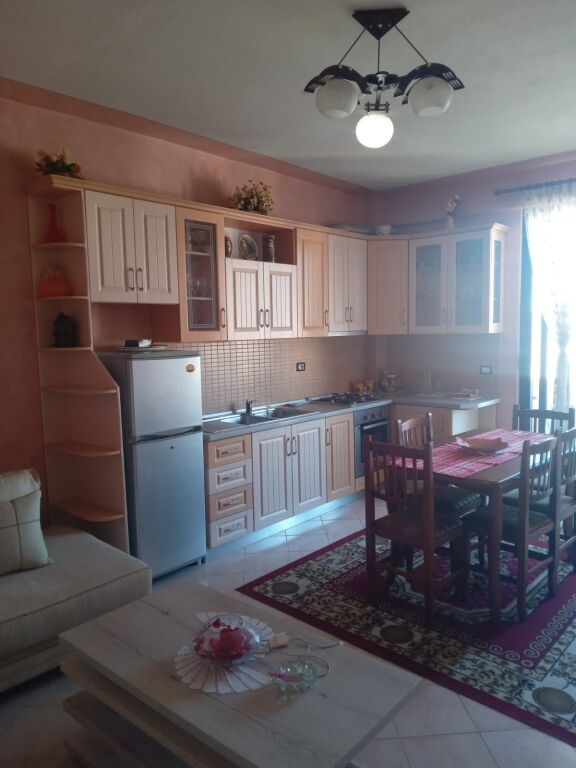 Apartament 2+1 me qera