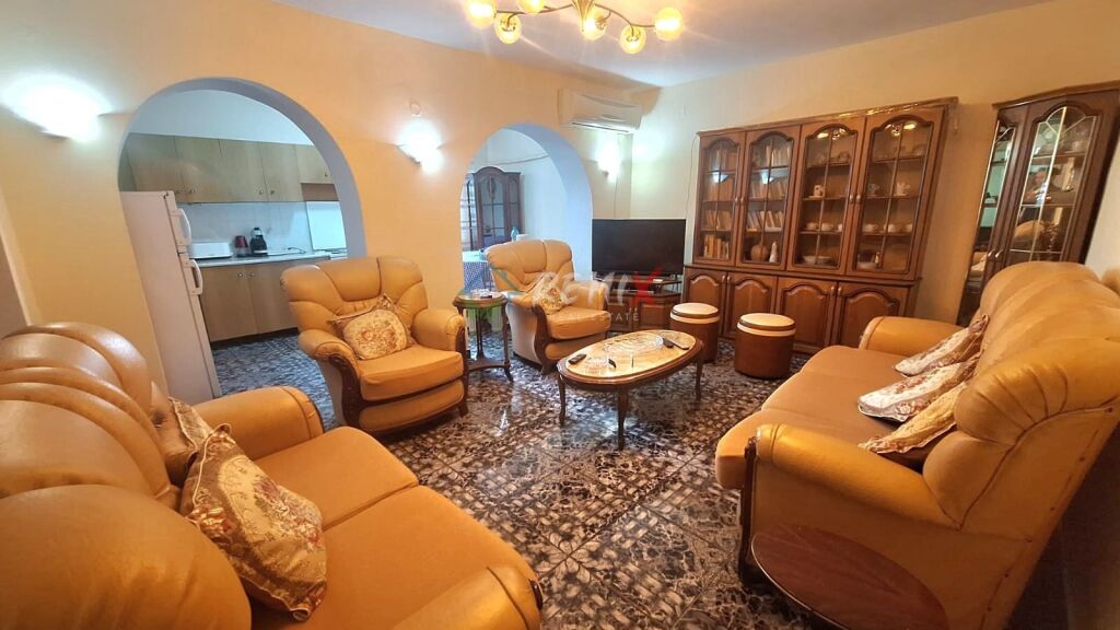 FOR SALE 1+1 APARTMENT ADAPTED TO 2+1 – NEAR THE SCHOOL “MIHAL GRAMENO”, TIRANA