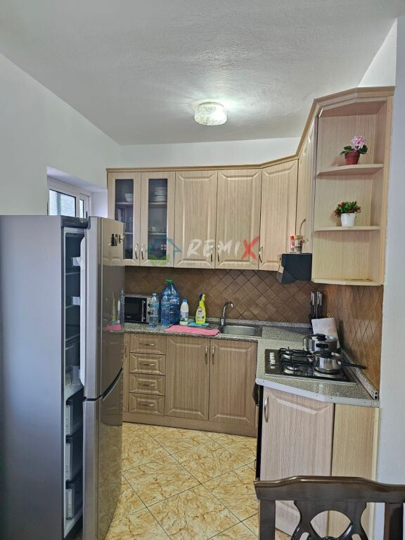 APARTAMENT 2+1 ME QIRA – STADIUMI, DURRËS